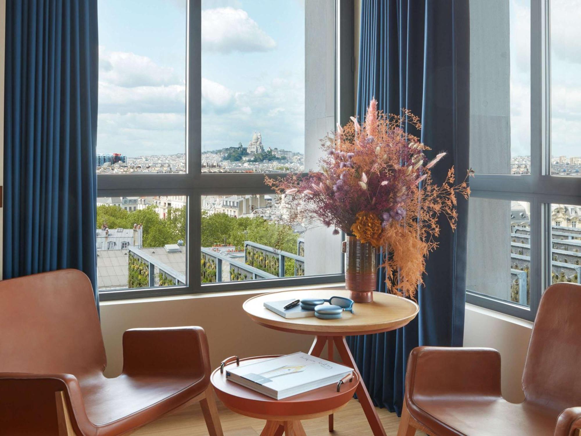 So/ Paris Hotel Eksteriør bilde A room at the hotel