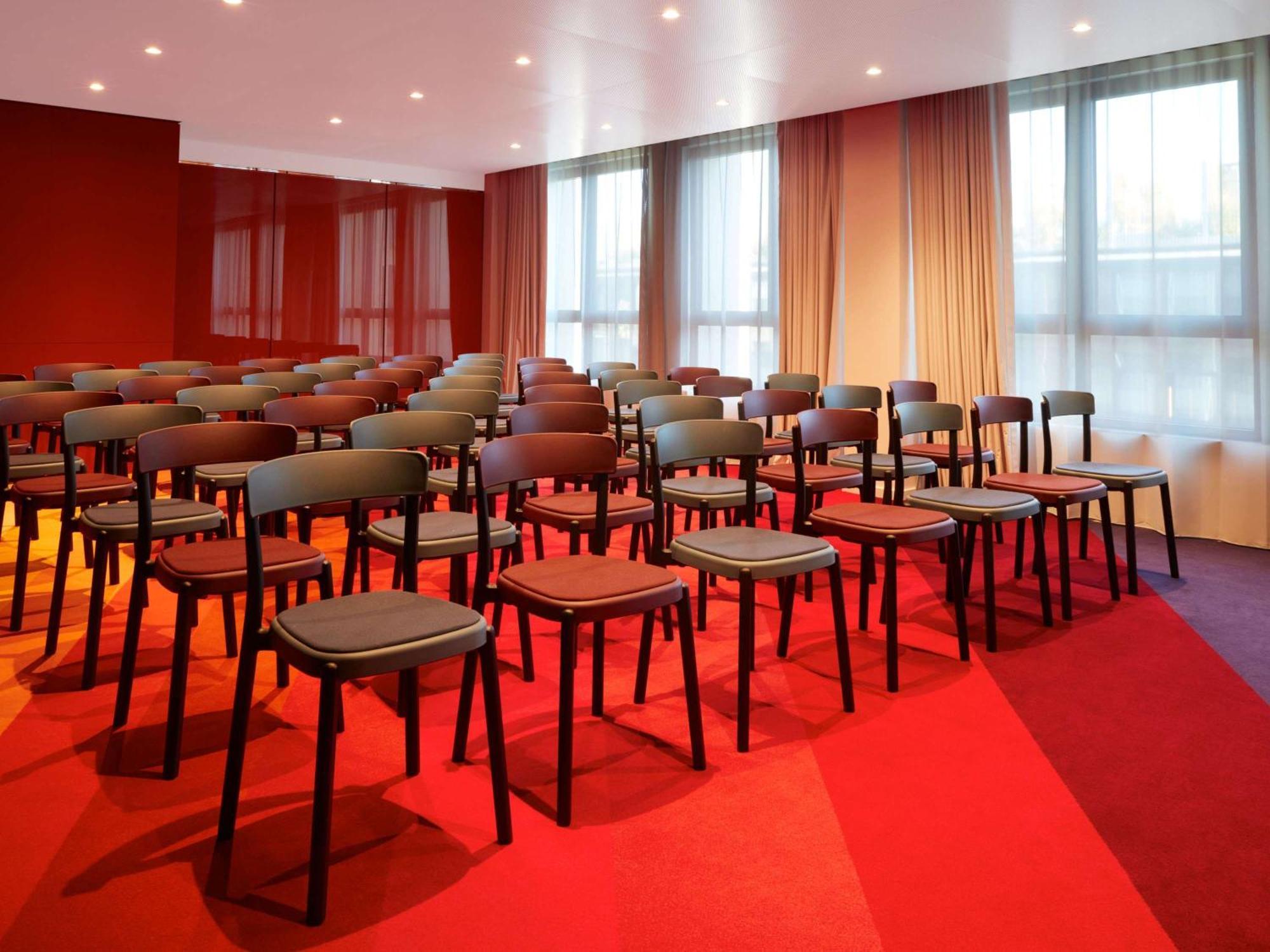 So/ Paris Hotel Eksteriør bilde Meeting room