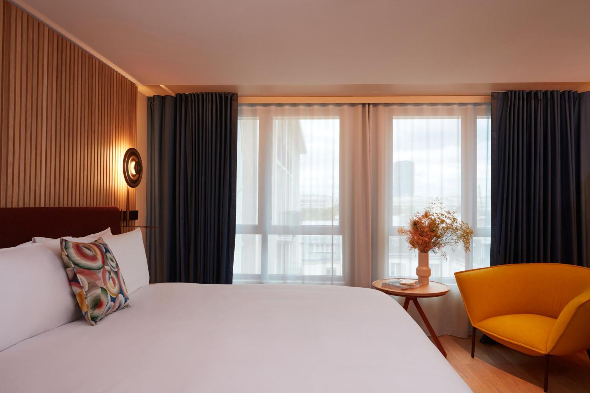 So/ Paris Hotel Eksteriør bilde A room at the hotel